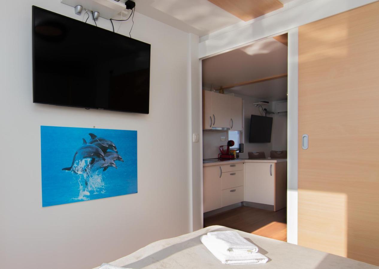 Eldamar Floating House Portoroz Apartment Bagian luar foto